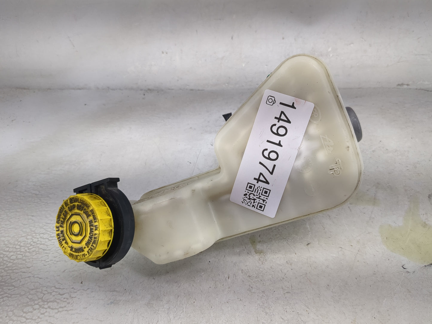 2007-2017 Jeep Patriot Brake Master Cylinder 1491974 - Oemusedautoparts1.com