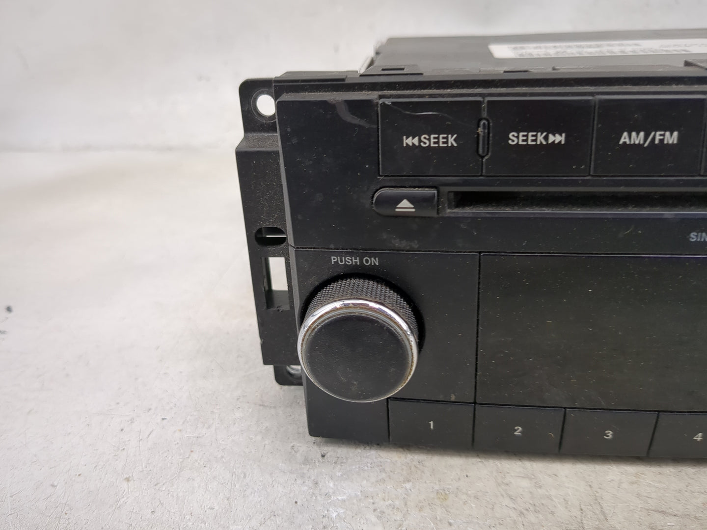 2011-2012 Jeep Patriot Radio AM FM Cd Player Receiver Replacement P/N:P05091222AD Fits Fits 2011 2012 OEM Used Auto Parts - 