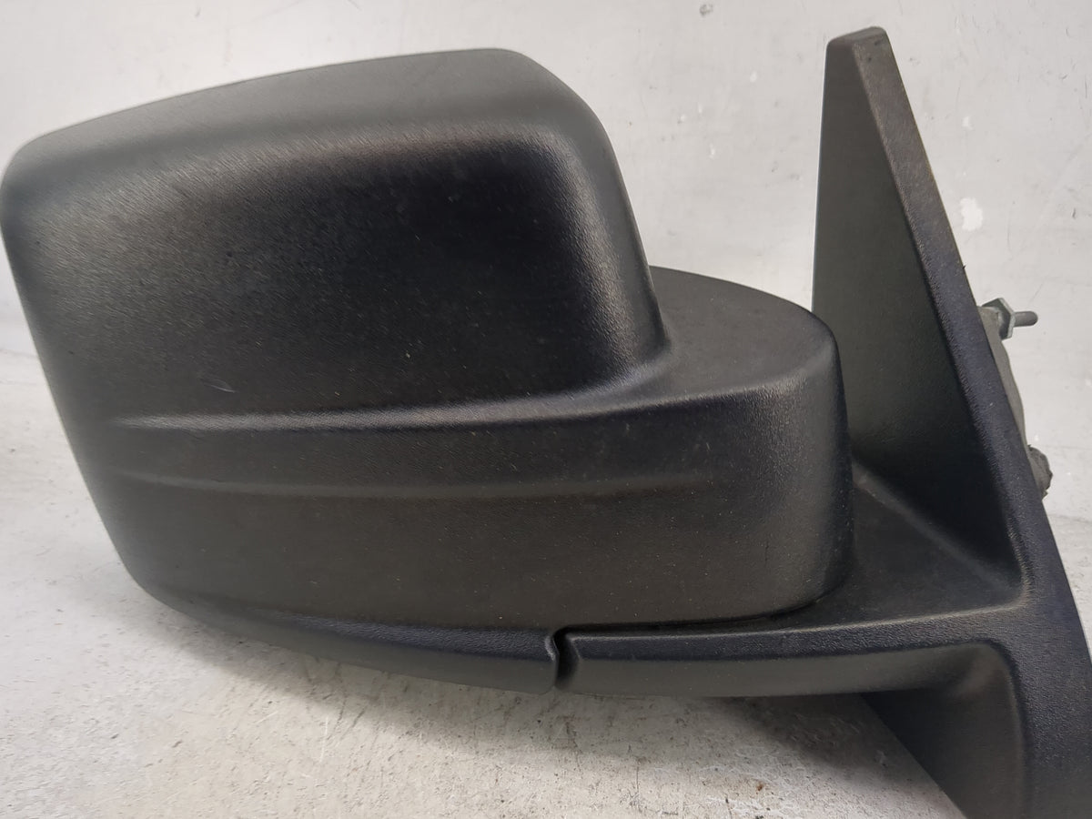 2007-2012 Jeep Patriot Passenger Side View Mirror - Right Door Mirror OEM Used - Oemusedautoparts1.com