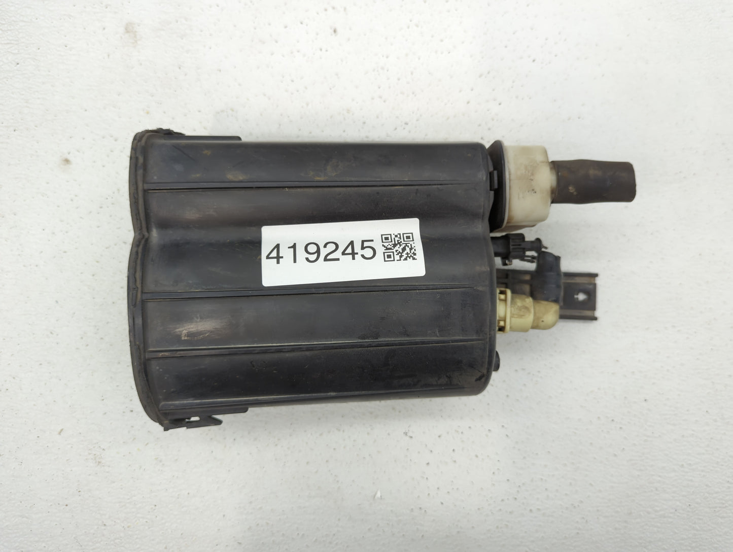 2011 Jeep Patriot Fuel Vapor Charcoal Canister - Oemusedautoparts1.com