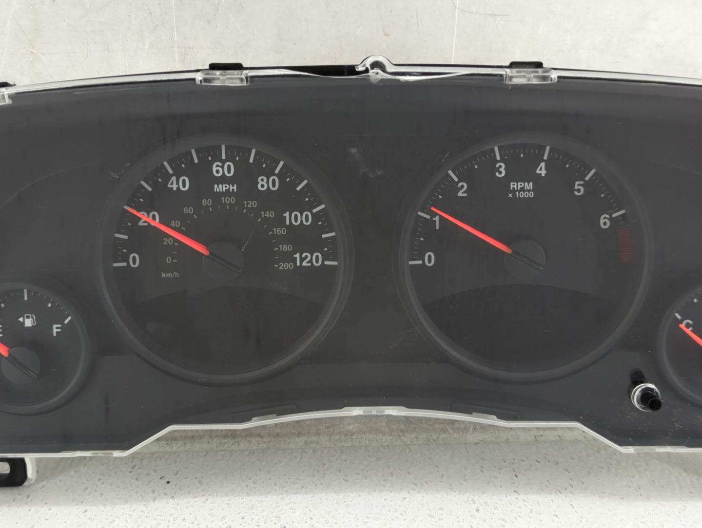 2011-2012 Jeep Patriot Instrument Cluster Speedometer Gauges P/N:68080402AC Fits Fits 2011 2012 OEM Used Auto Parts - Oemuse
