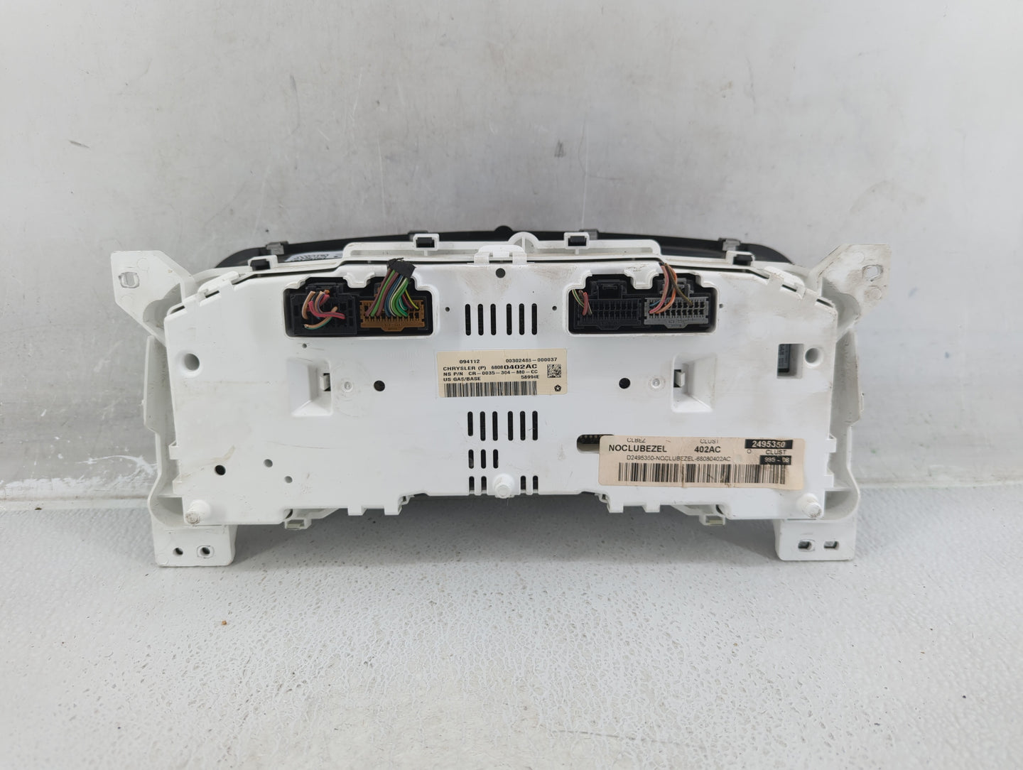 2011-2012 Jeep Patriot Instrument Cluster Speedometer Gauges P/N:68080402AC Fits Fits 2011 2012 OEM Used Auto Parts - Oemuse