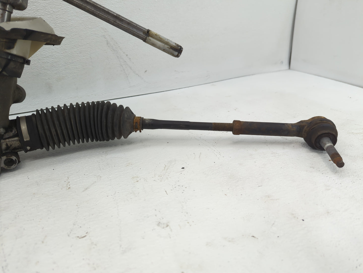 2011 Jeep Patriot Rack and Pinion Steering Gear P/N:P68059086AC Fits OEM Used Auto Parts - Oemusedautoparts1.com