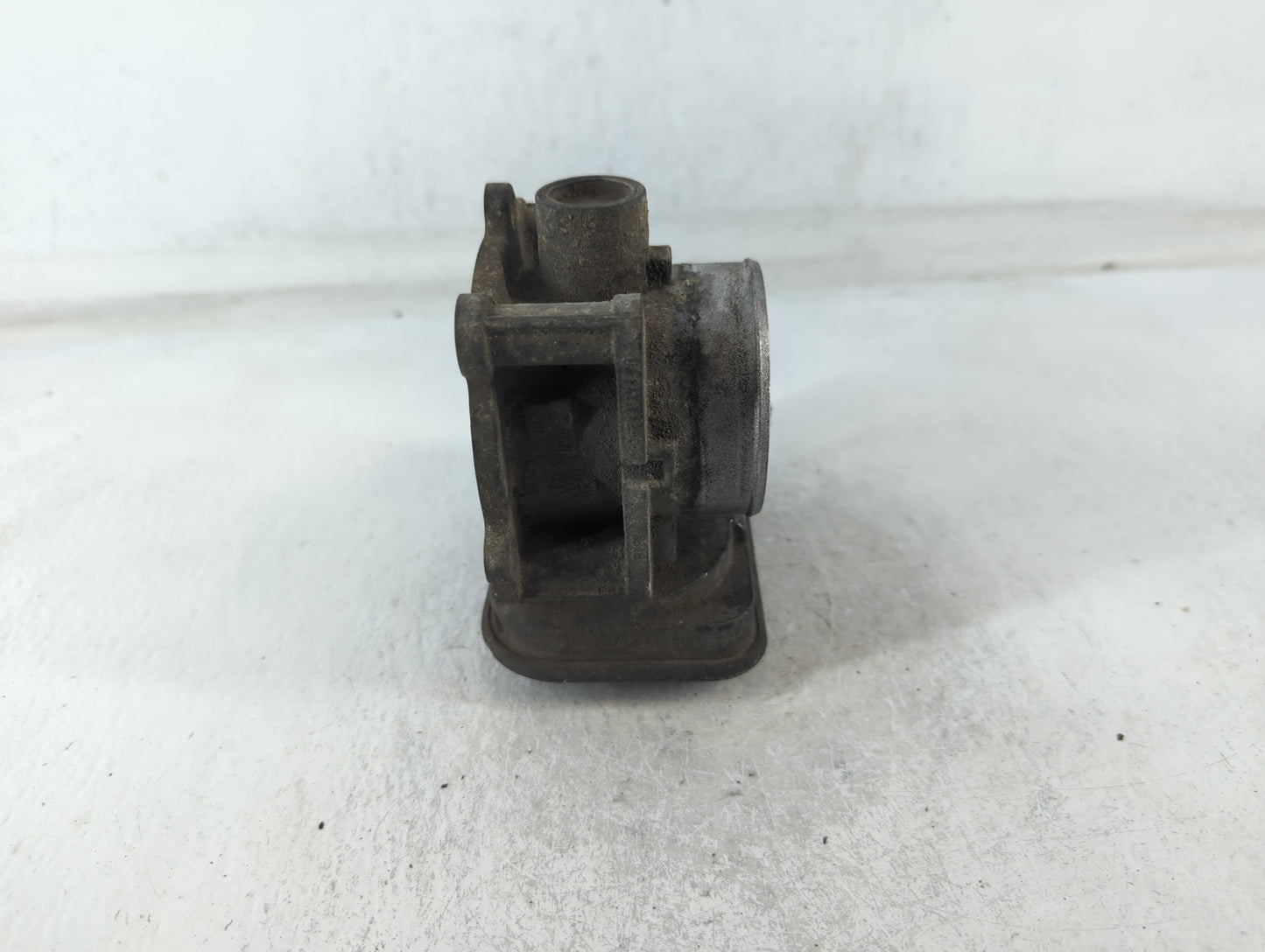 2007-2017 Jeep Patriot Throttle Body Fits Fits 2007 2008 2009 2010 2011 2012 2013 2014 2015 2016 2017 2018 OEM Used Auto Par