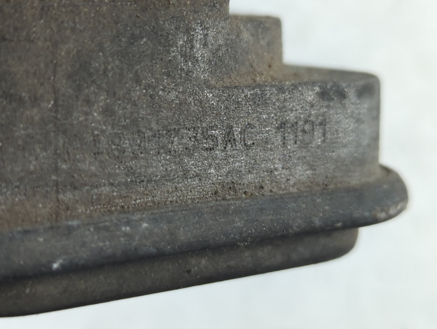 2007-2017 Jeep Patriot Throttle Body Fits Fits 2007 2008 2009 2010 2011 2012 2013 2014 2015 2016 2017 2018 OEM Used Auto Par