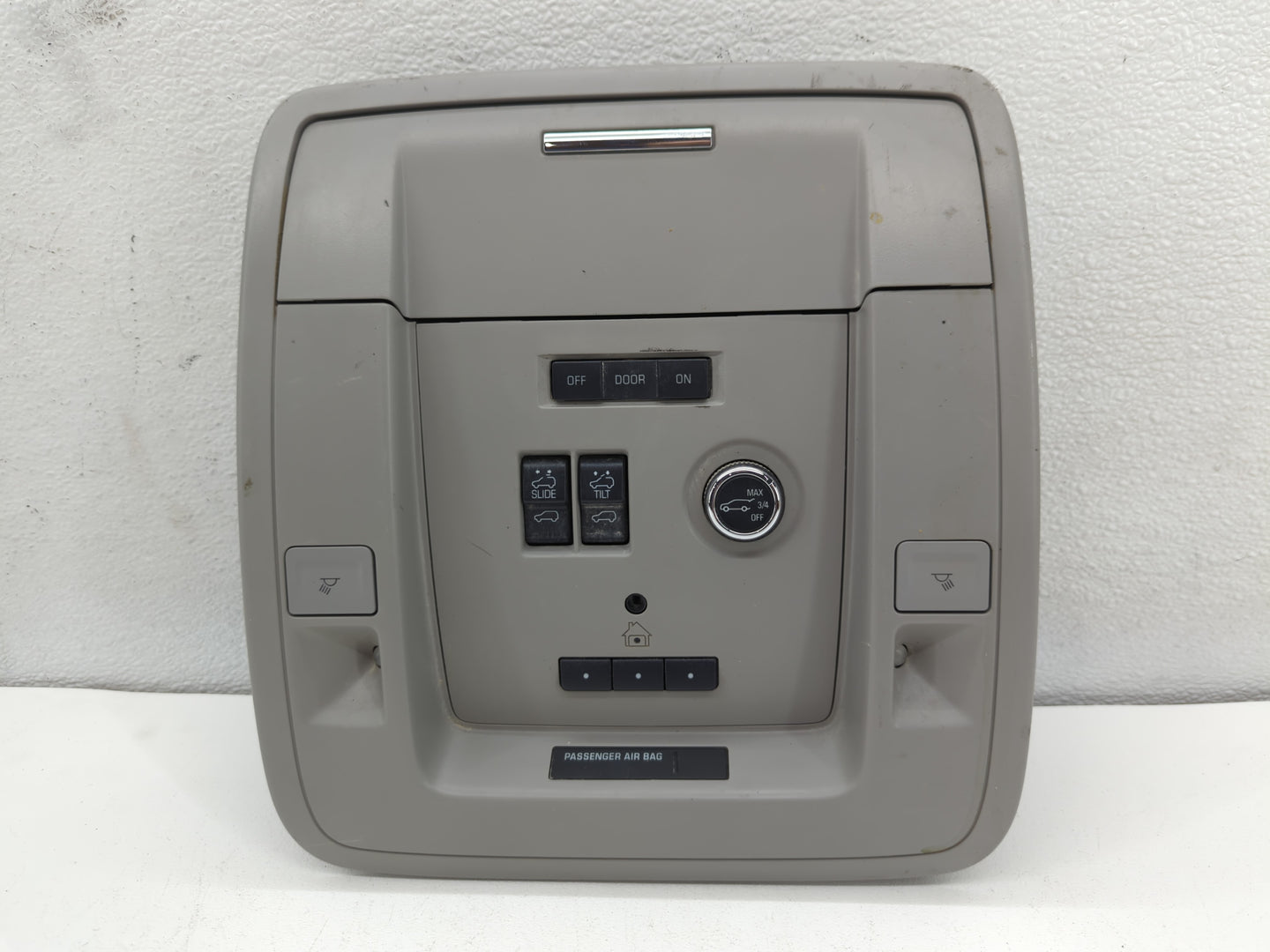 2011 Jeep Patriot Overhead Roof Console - Oemusedautoparts1.com