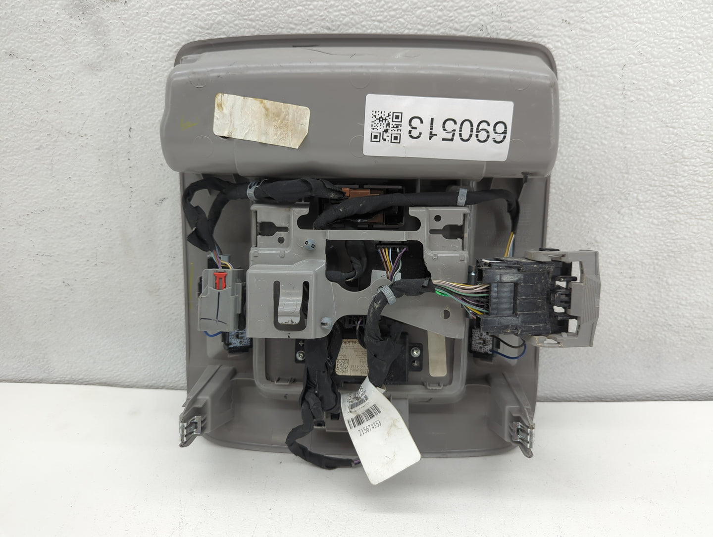 2011 Jeep Patriot Overhead Roof Console - Oemusedautoparts1.com