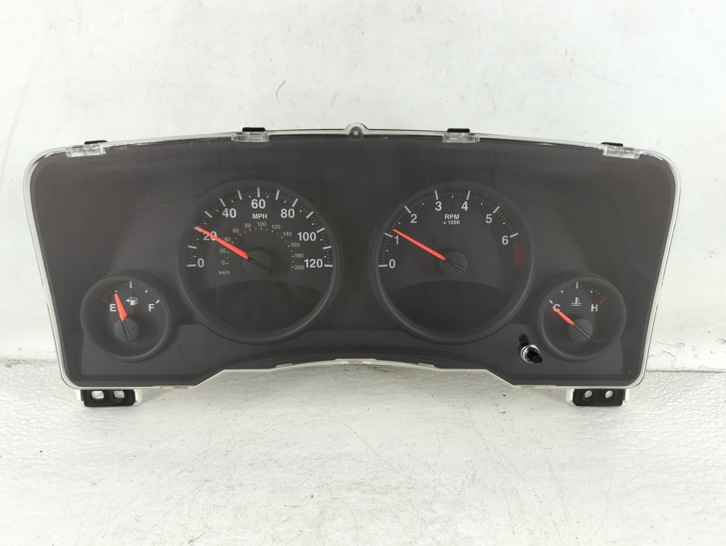 2011-2012 Jeep Patriot Instrument Cluster Speedometer Gauges P/N:68080402AC Fits Fits 2011 2012 OEM Used Auto Parts - Oemuse