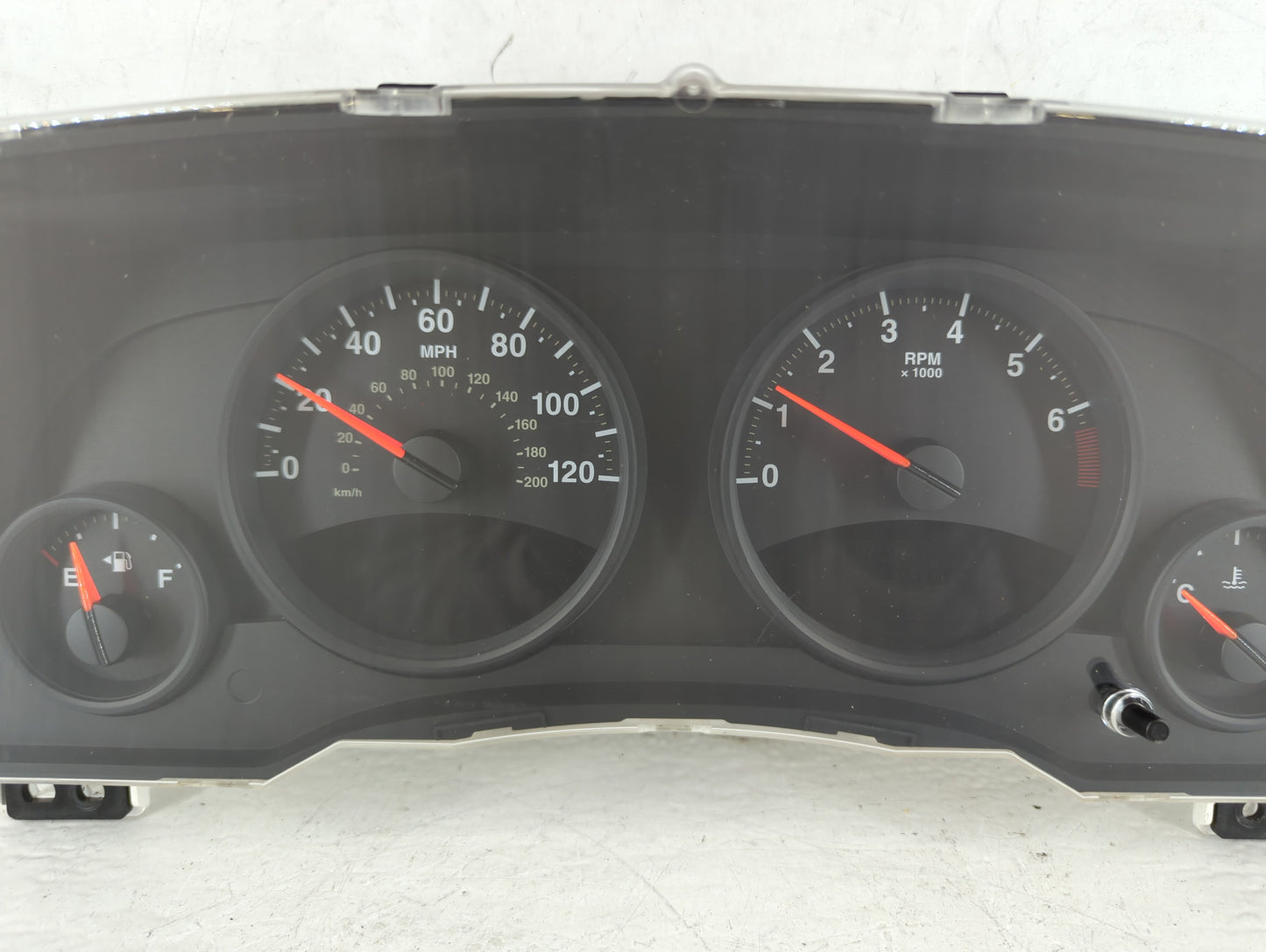 2011-2012 Jeep Patriot Instrument Cluster Speedometer Gauges P/N:68080402AC Fits Fits 2011 2012 OEM Used Auto Parts - Oemuse