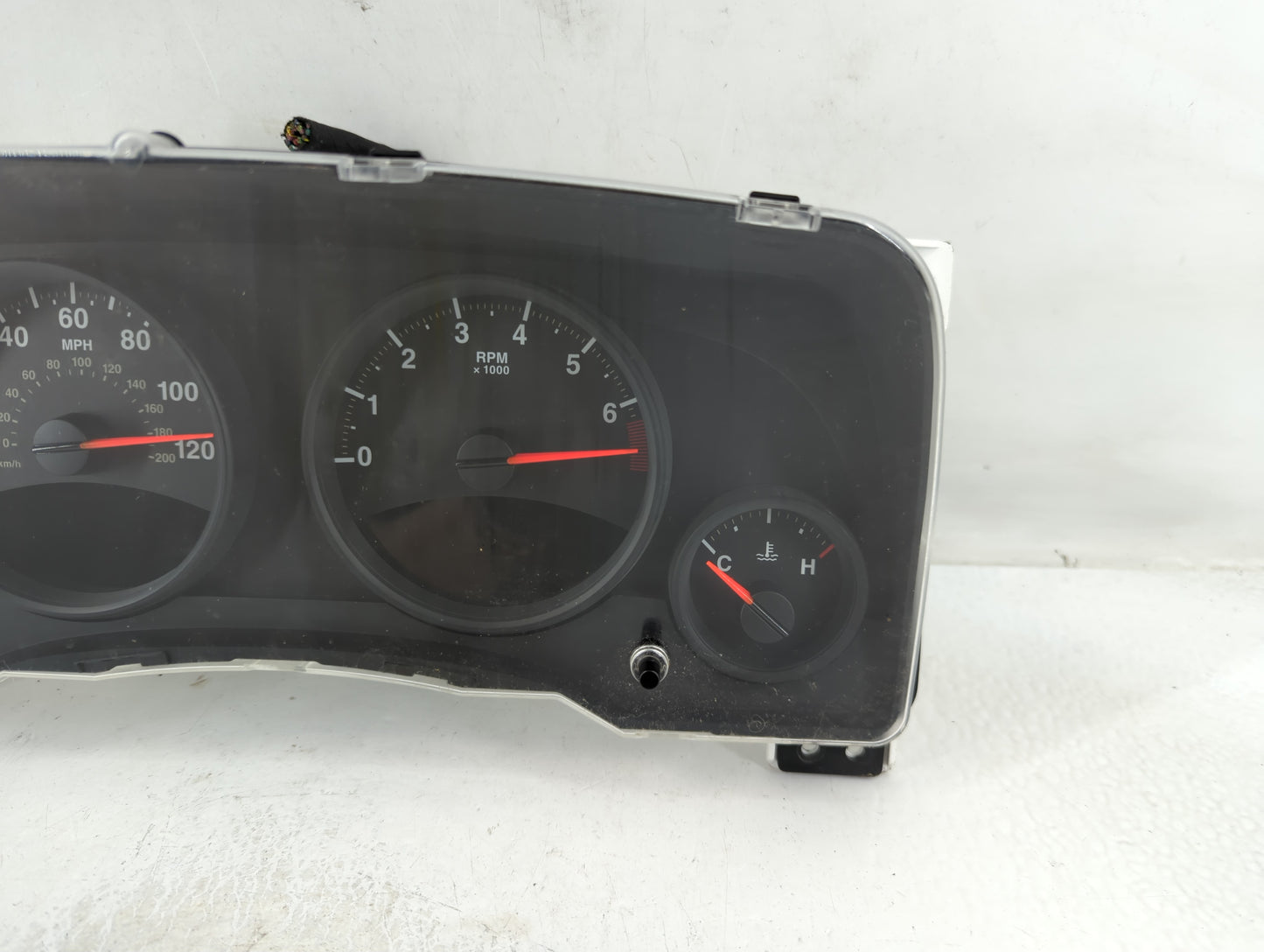 2011-2012 Jeep Patriot Instrument Cluster Speedometer Gauges P/N:68080401AC CR-0035-302-M0-CC Fits Fits 2011 2012 OEM Used A