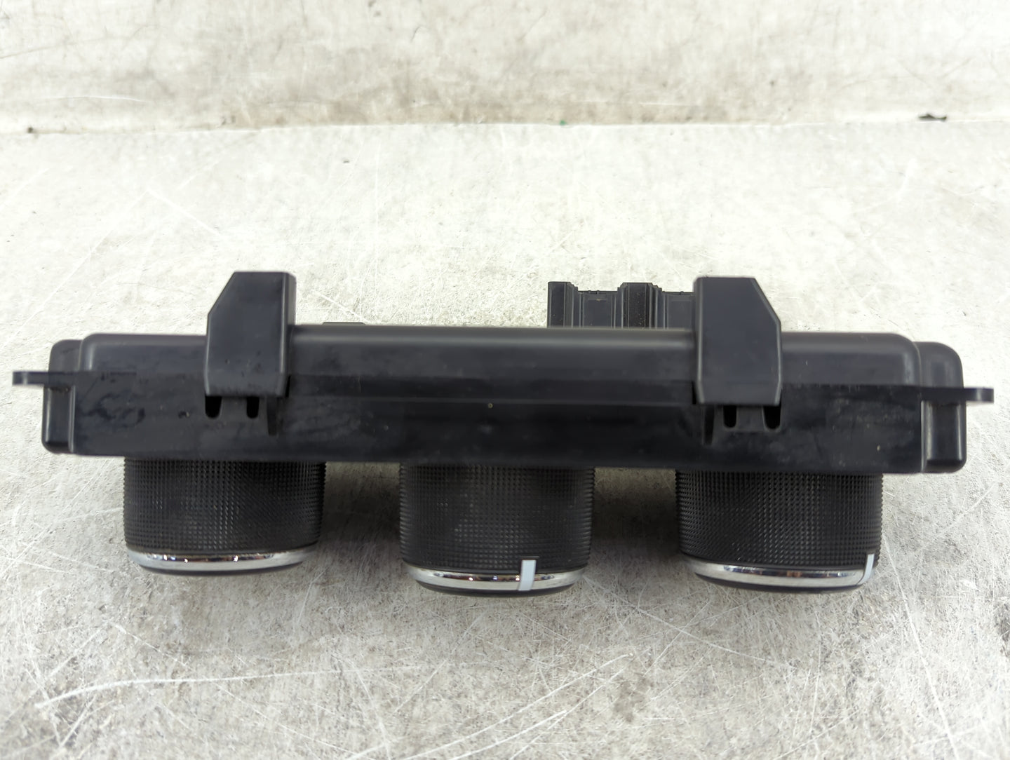 2011-2013 Jeep Wrangler Climate Control Module Temperature AC/Heater Replacement P/N:P55111167AB Fits Fits 2011 2012 2013 OE