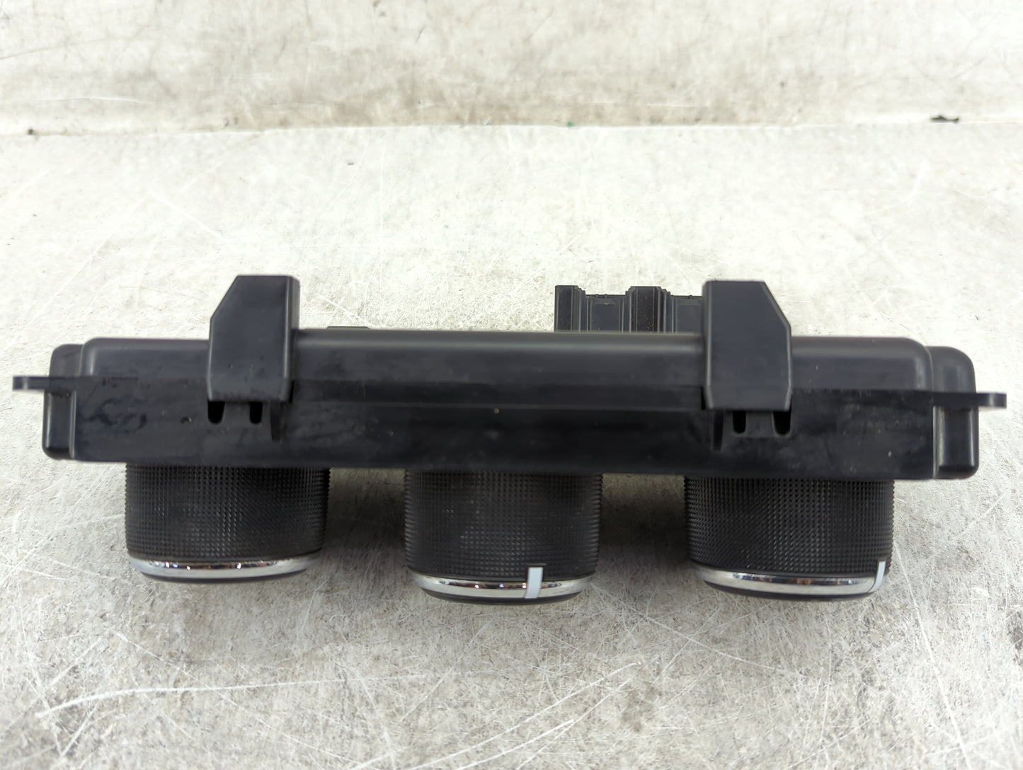 2011-2013 Jeep Wrangler Climate Control Module Temperature AC/Heater Replacement P/N:P55111167AB Fits Fits 2011 2012 2013 OE