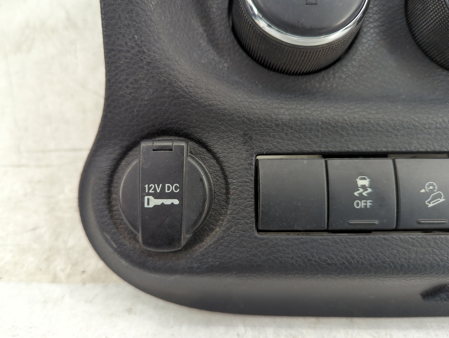 2011-2013 Jeep Wrangler Climate Control Module Temperature AC/Heater Replacement P/N:P55111167AD Fits Fits 2011 2012 2013 OE