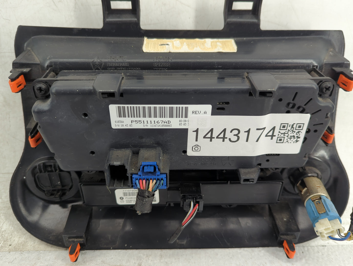 2011-2013 Jeep Wrangler Climate Control Module Temperature AC/Heater Replacement P/N:P55111167AD Fits Fits 2011 2012 2013 OE