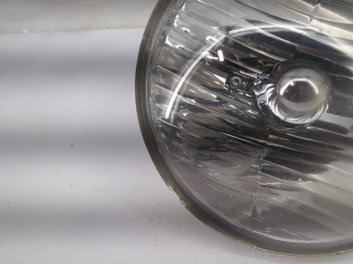 2007-2018 Jeep Wrangler Passenger Right Oem Head Light Headlight Lamp 1518379 - Oemusedautoparts1.com