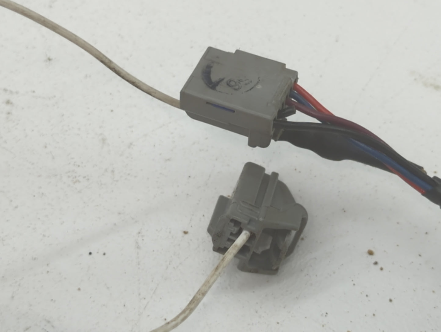 2011-2013 Jeep Wrangler Side Mirror Replacement Passenger Right View Door Mirror P/N:18-60500-000 III E13 021247 Fits OEM Us