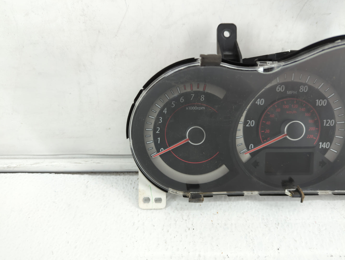 2011-2013 Kia Forte Instrument Cluster Speedometer Gauges P/N:94021-1M230 94041-1M030 Fits Fits 2011 2012 2013 OEM Used Auto