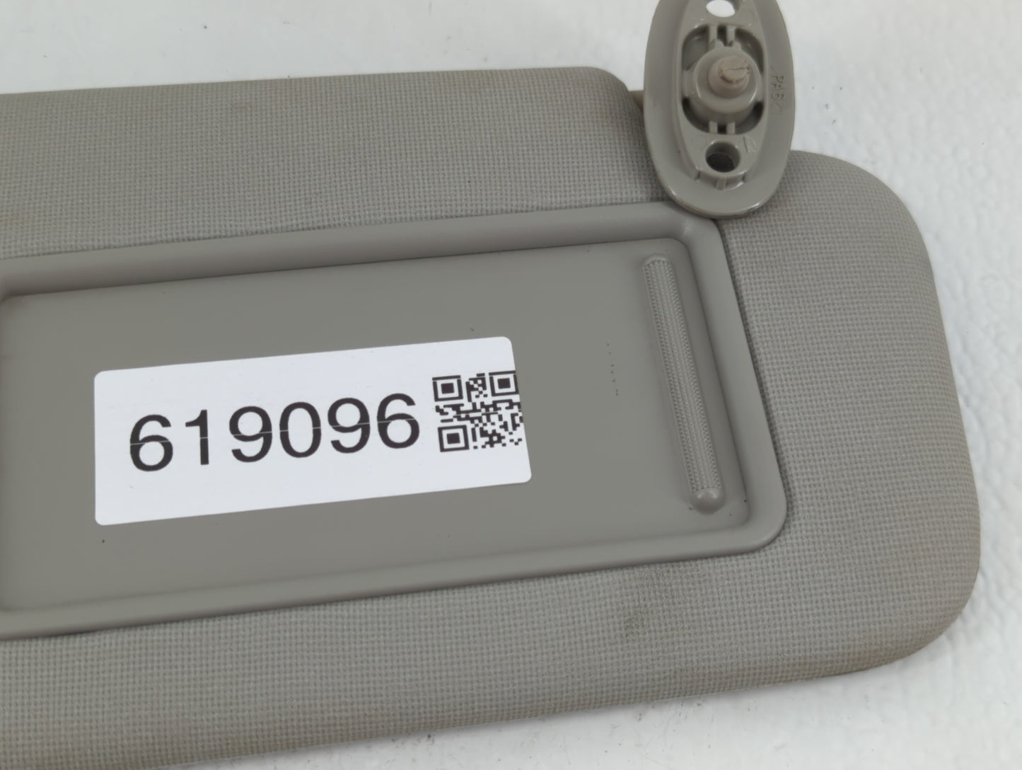 2010-2013 Kia Forte Sun Visor Shade Replacement Driver Left Mirror Fits Fits 2010 2011 2012 2013 OEM Used Auto Parts - Oemus