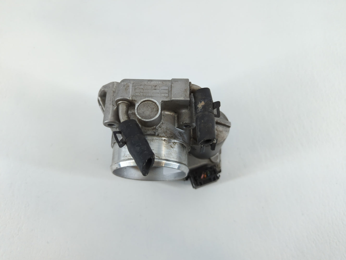 2010-2013 Kia Forte Throttle Body P/N:35100-2G200 Fits Fits 2010 2011 2012 2013 OEM Used Auto Parts - Oemusedautoparts1.com