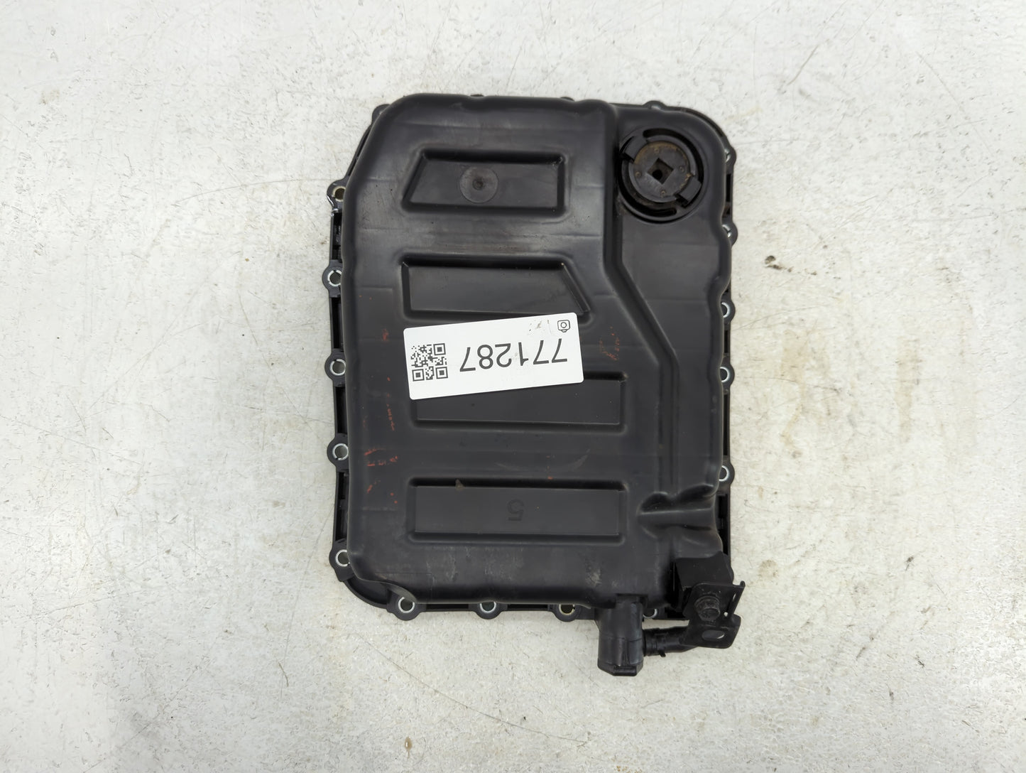 2011 Kia Forte Engine Oil Pan P/N:>PA66-GF35< 45286-38810 Fits OEM Used Auto Parts - Oemusedautoparts1.com