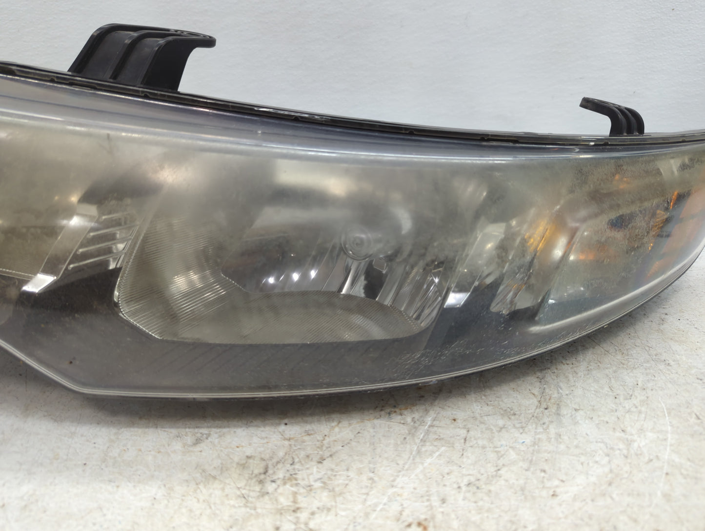 2010-2012 Kia Forte Passenger Right Oem Head Light Headlight Lamp - Oemusedautoparts1.com