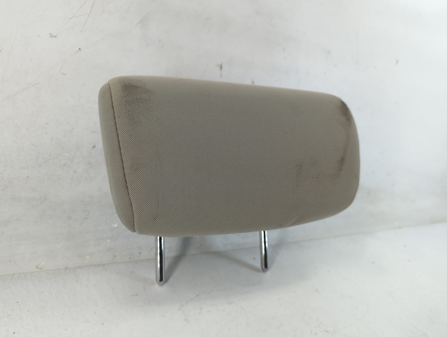 2010-2013 Kia Forte Headrest Head Rest Front Driver Passenger Seat Fits Fits 2010 2011 2012 2013 OEM Used Auto Parts - Oemus