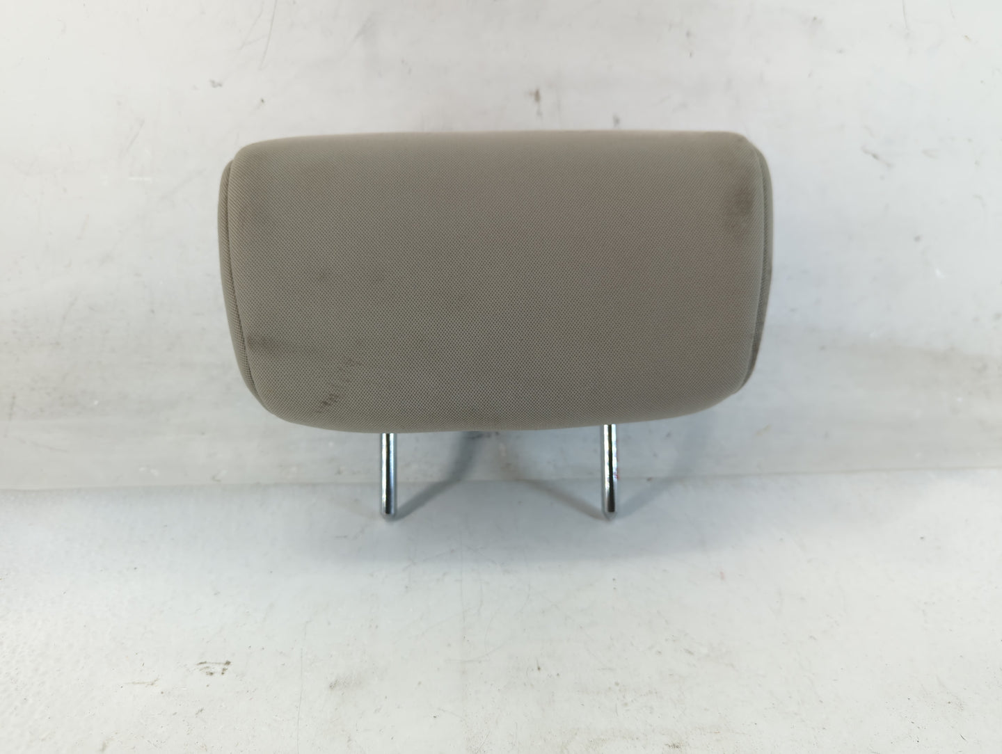 2010-2013 Kia Forte Headrest Head Rest Front Driver Passenger Seat Fits Fits 2010 2011 2012 2013 OEM Used Auto Parts - Oemus