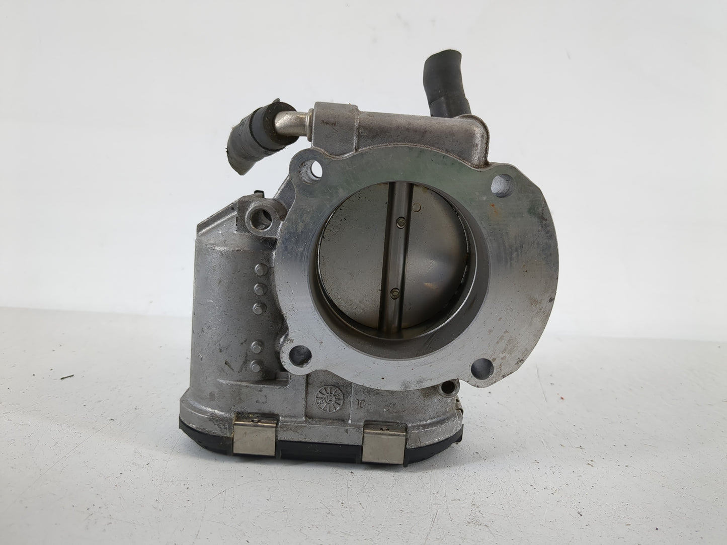 2011-2016 Kia Optima Throttle Body P/N:35100-2G800 Fits Fits 2011 2012 2013 2014 2015 2016 OEM Used Auto Parts - Oemusedauto