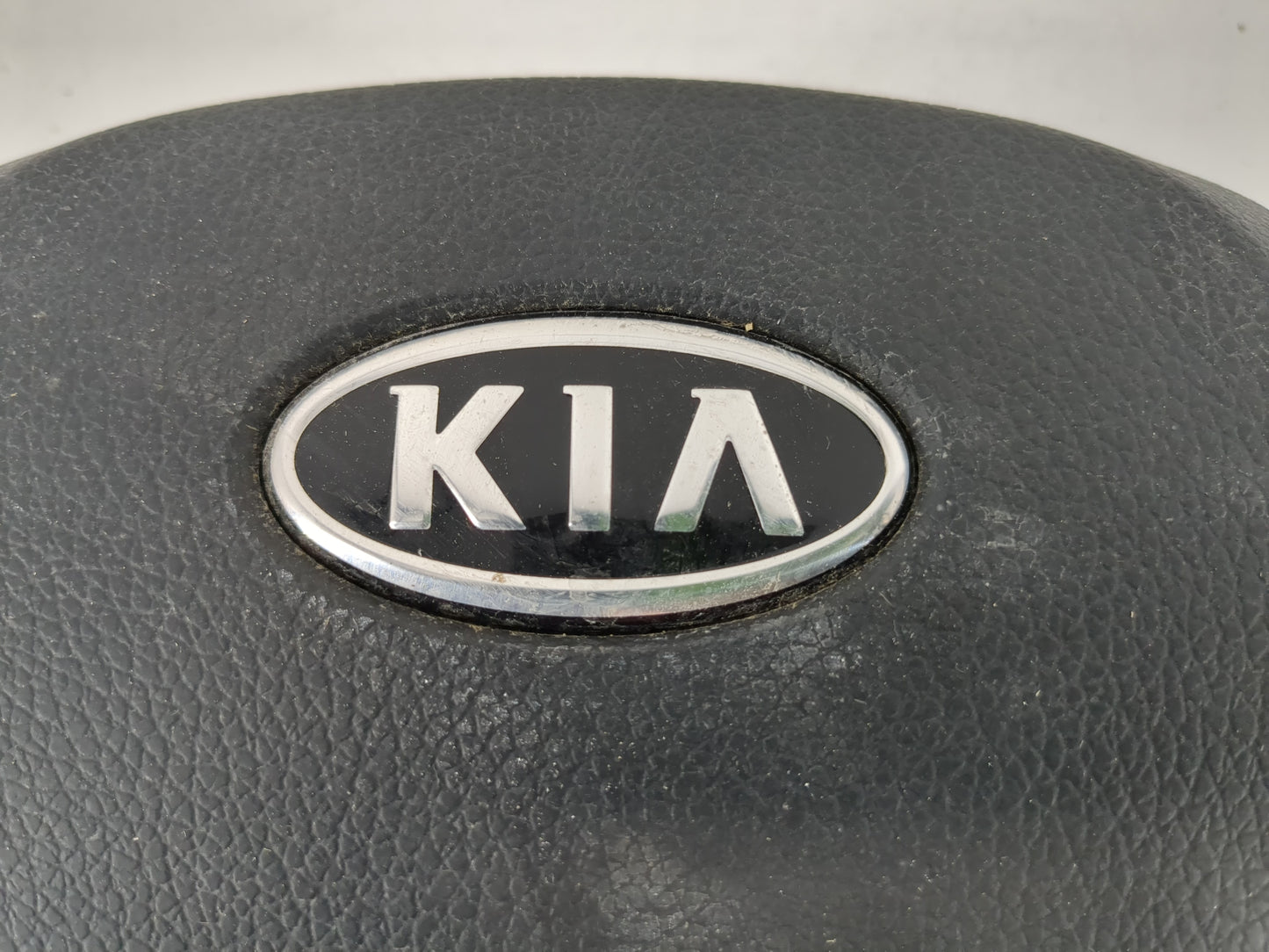 2011-2012 Kia Optima Air Bag Driver Left Steering Wheel Mounted P/N:34112908A Fits Fits 2011 2012 OEM Used Auto Parts - Oemu