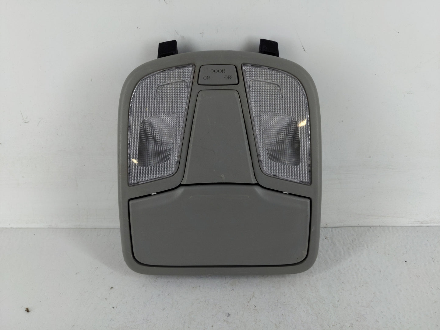 2011 Kia Optima Overhead Roof Console - Oemusedautoparts1.com