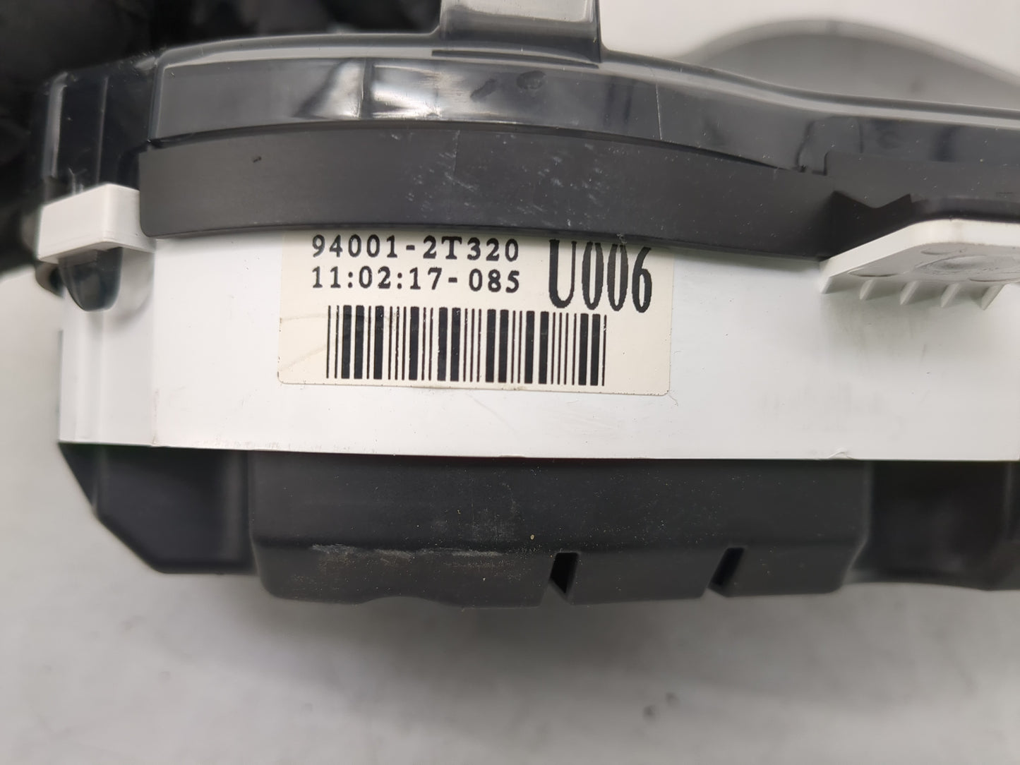 2011 Kia Optima Instrument Cluster Speedometer Gauges P/N:94001-2T320 Fits OEM Used Auto Parts - Oemusedautoparts1.com