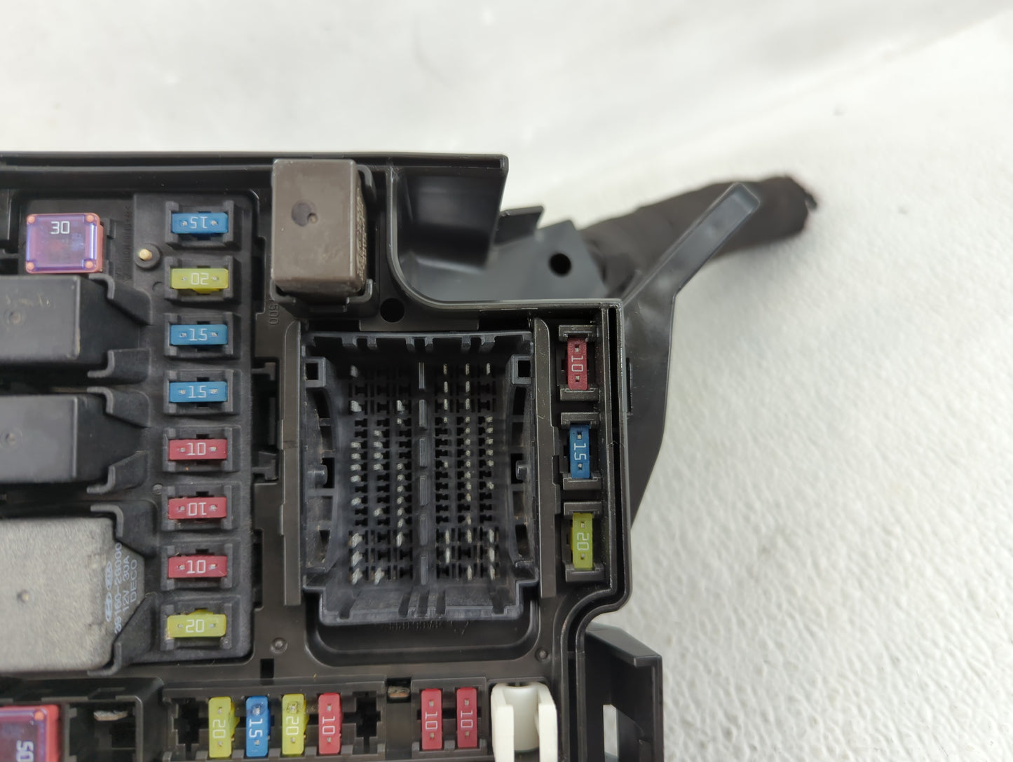 2011-2013 Kia Optima Fusebox Fuse Box Panel Relay Module P/N:91202-2T850 Fits Fits 2011 2012 2013 OEM Used Auto Parts - Oemu