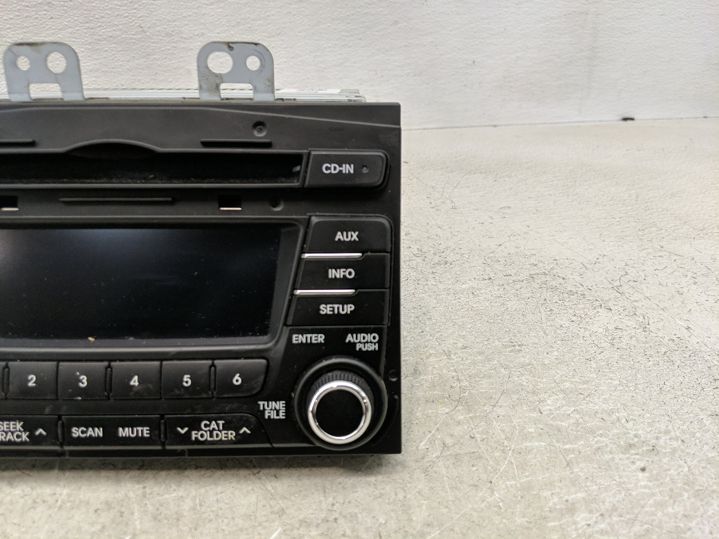 2011-2013 Kia Optima Radio AM FM Cd Player Receiver Replacement Fits Fits 2011 2012 2013 OEM Used Auto Parts - Oemusedautopa