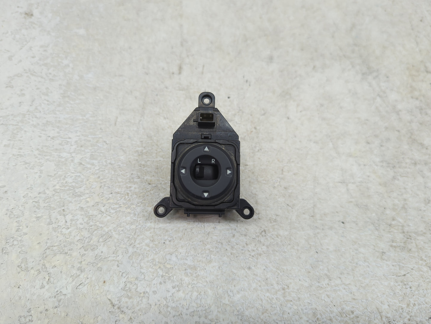 2011-2016 Kia Optima Driver Left Door Mirror Power Switch 486480-1110 - Oemusedautoparts1.com