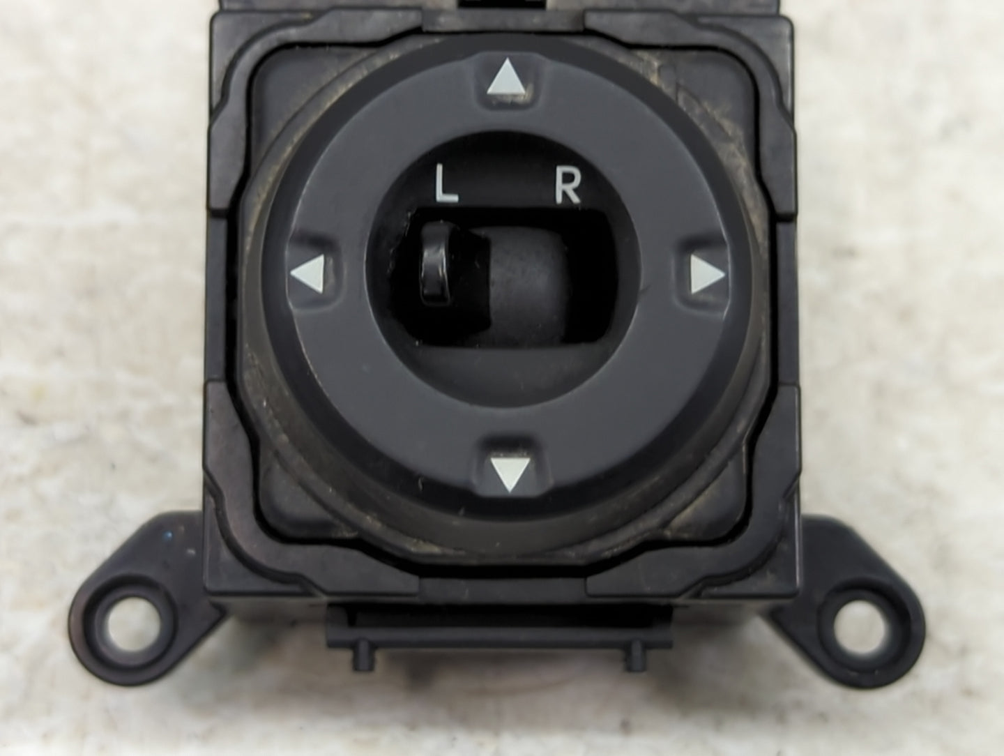 2011-2016 Kia Optima Driver Left Door Mirror Power Switch 486480-1110 - Oemusedautoparts1.com