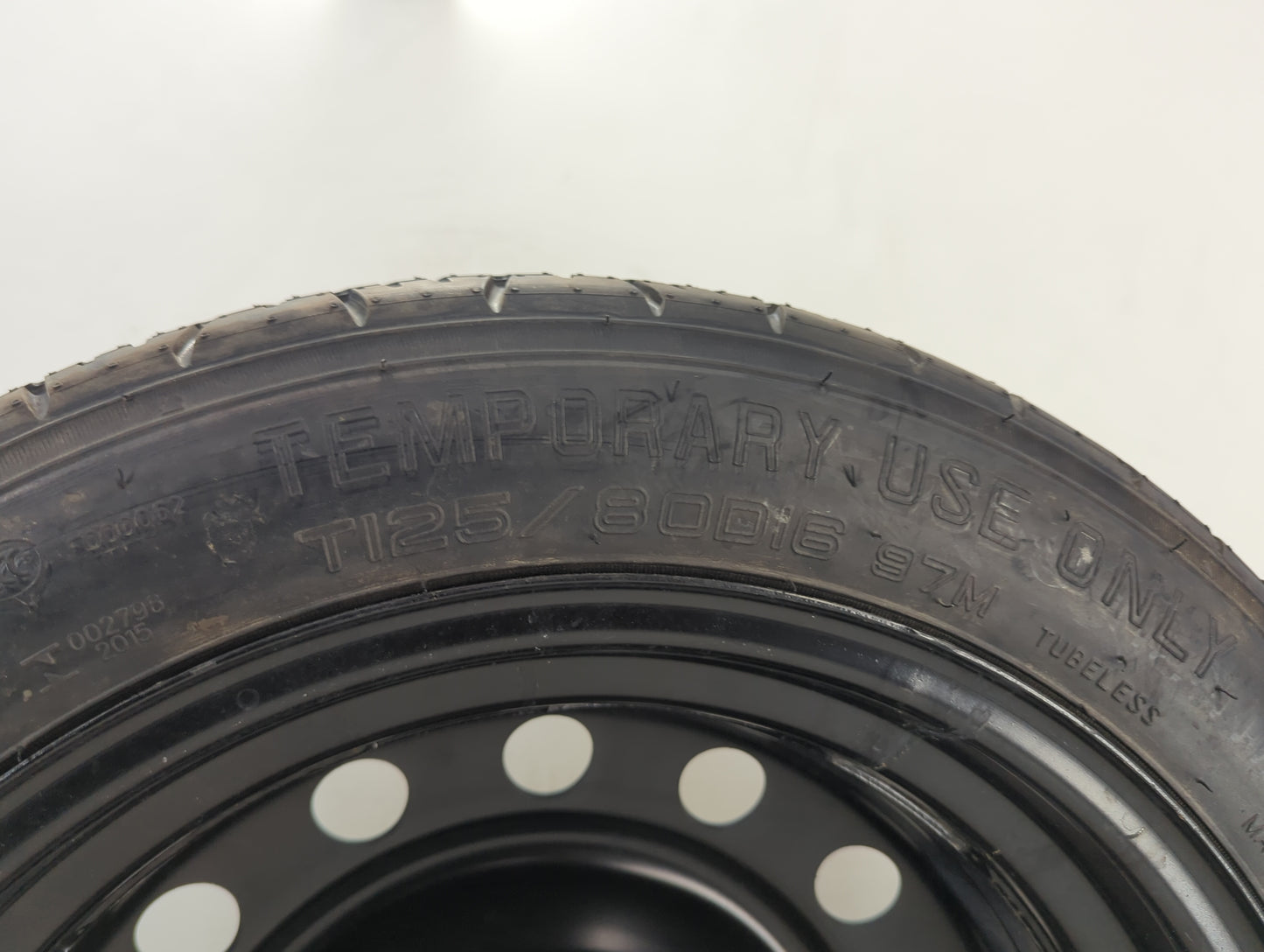 2011-2015 Kia Optima Spare Donut Tire Wheel Rim Oem 1490944 - Oemusedautoparts1.com