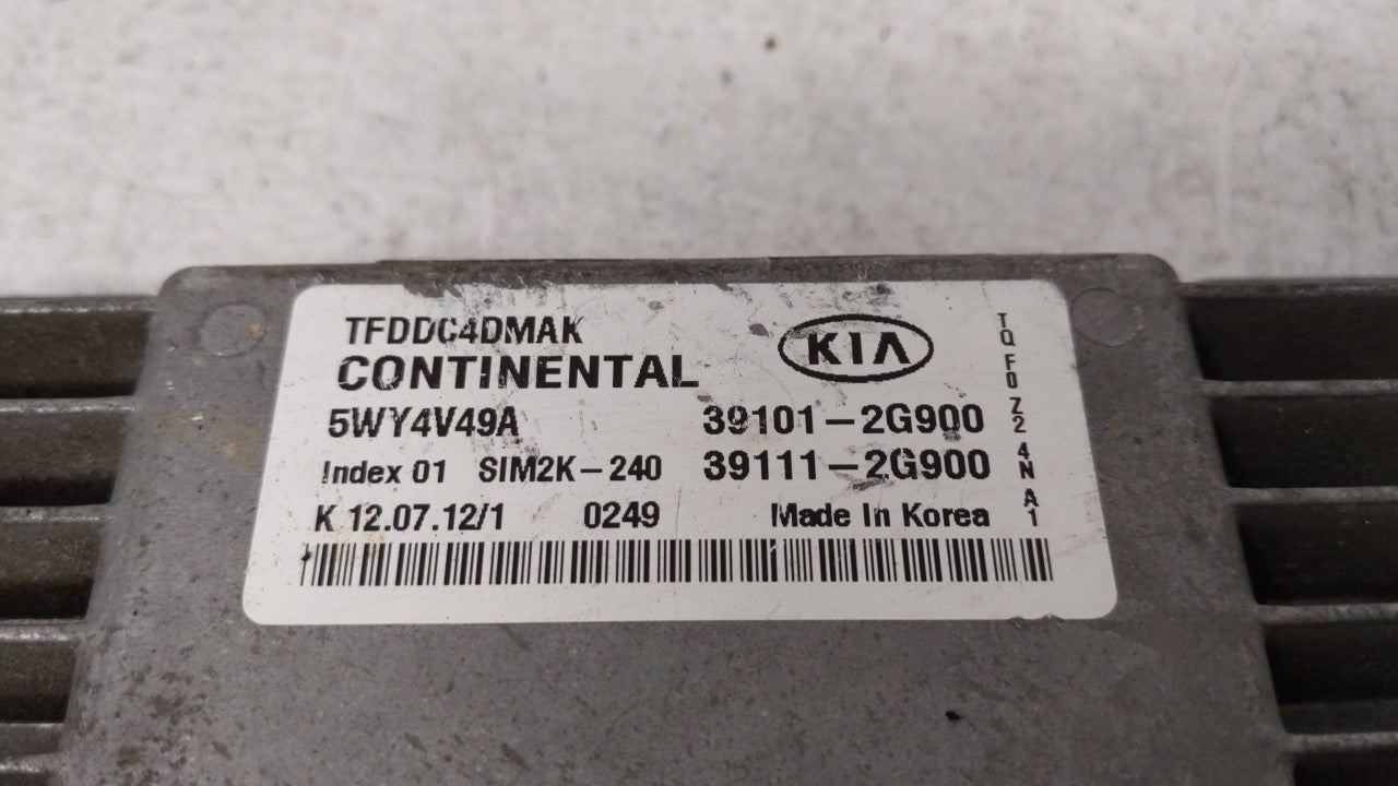 2011-2013 Kia Optima PCM Engine Control Computer ECU ECM PCU OEM P/N:39101-2G861 39111-2G861, 39101-2G869 Fits Fits 2011 201