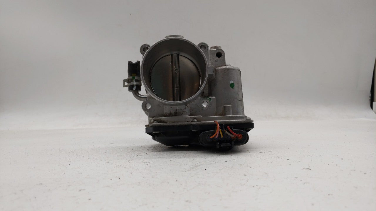2011-2015 Kia Optima Throttle Body P/N:35100-2G710 Fits Fits 2011 2012 2013 2014 2015 2016 OEM Used Auto Parts - Oemusedauto
