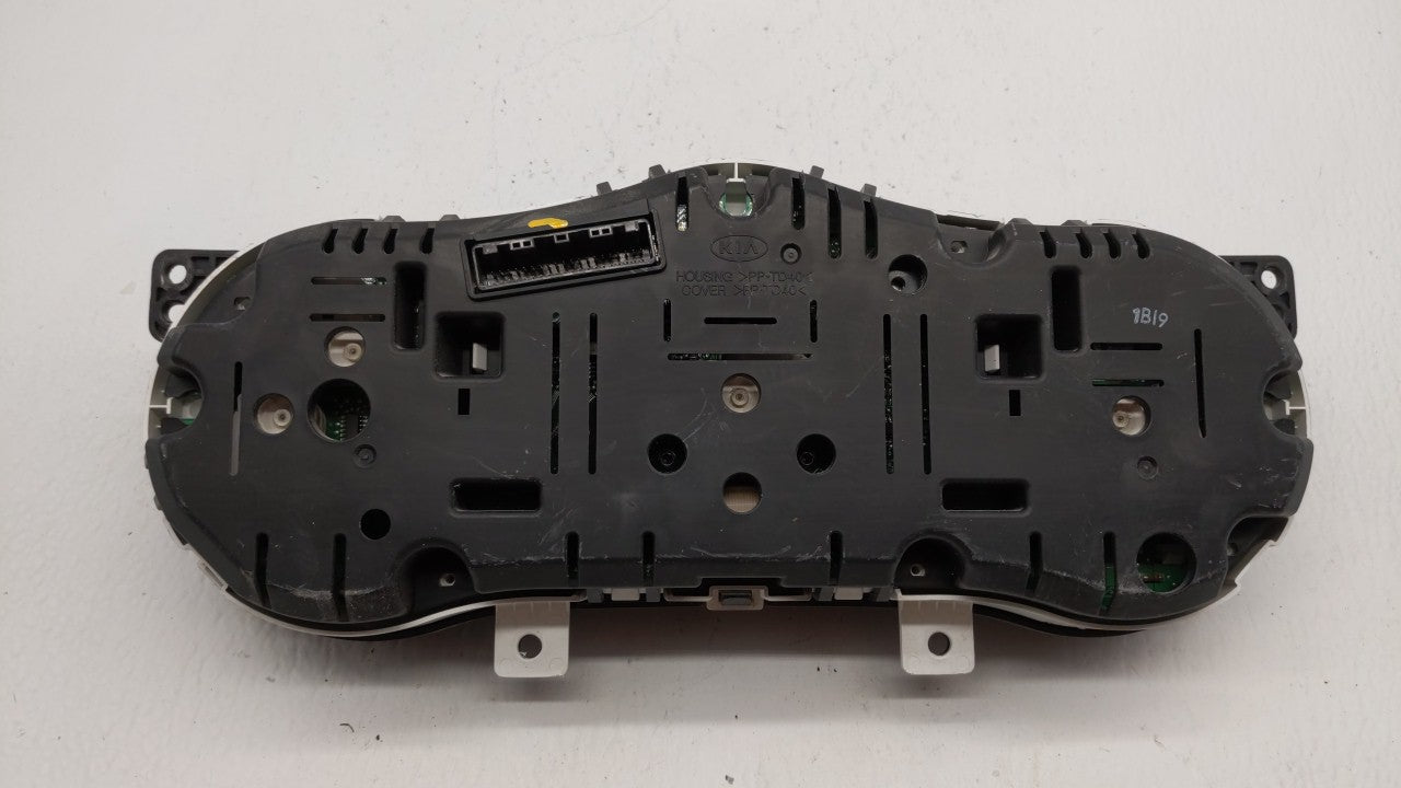 2011 Kia Optima Instrument Cluster Speedometer Gauges P/N:94001-2T320 Fits OEM Used Auto Parts - Oemusedautoparts1.com