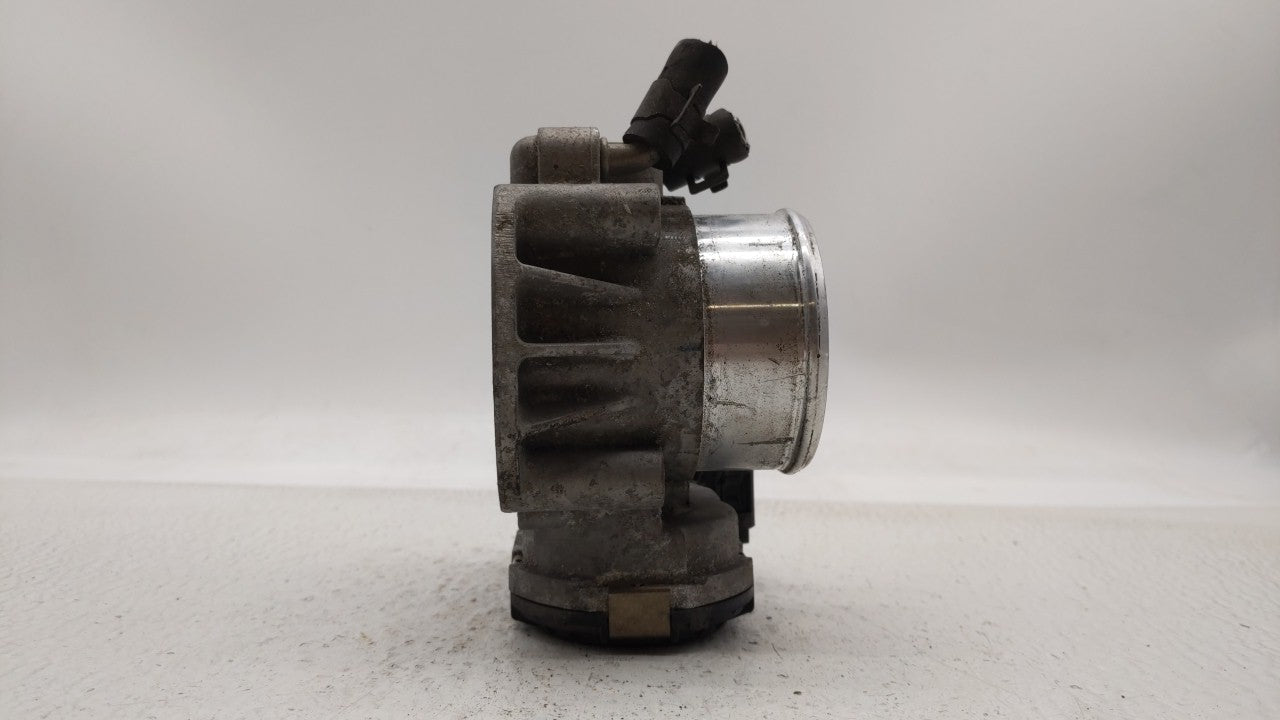 2011-2015 Kia Optima Throttle Body P/N:35100-2G710 Fits Fits 2011 2012 2013 2014 2015 2016 OEM Used Auto Parts - Oemusedauto