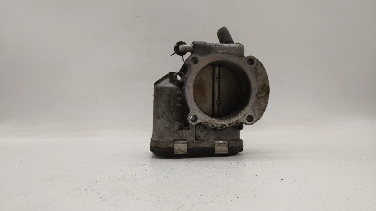 2011-2015 Kia Optima Throttle Body P/N:35100-2G700 Fits Fits 2011 2012 2013 2014 2015 2016 OEM Used Auto Parts - Oemusedauto
