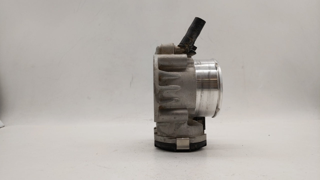 2011-2015 Kia Optima Throttle Body P/N:35100-2G700 Fits Fits 2011 2012 2013 2014 2015 2016 OEM Used Auto Parts - Oemusedauto
