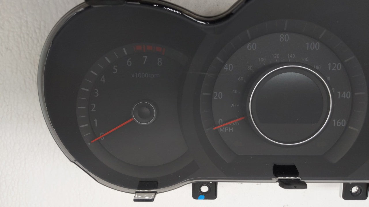 2011 Kia Optima Instrument Cluster Speedometer Gauges P/N:94001-2T310 Fits OEM Used Auto Parts - Oemusedautoparts1.com