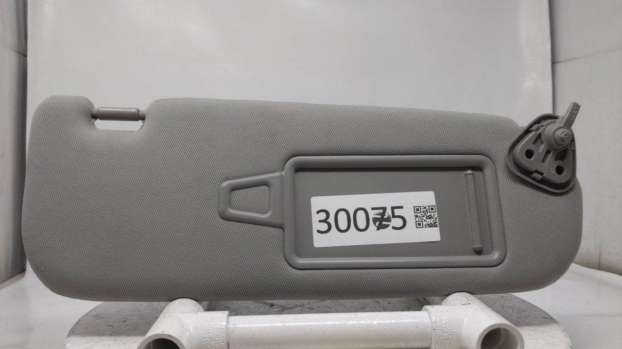 2011 Kia Optima Sun Visor Shade Replacement Passenger Right Mirror Fits OEM Used Auto Parts - Oemusedautoparts1.com