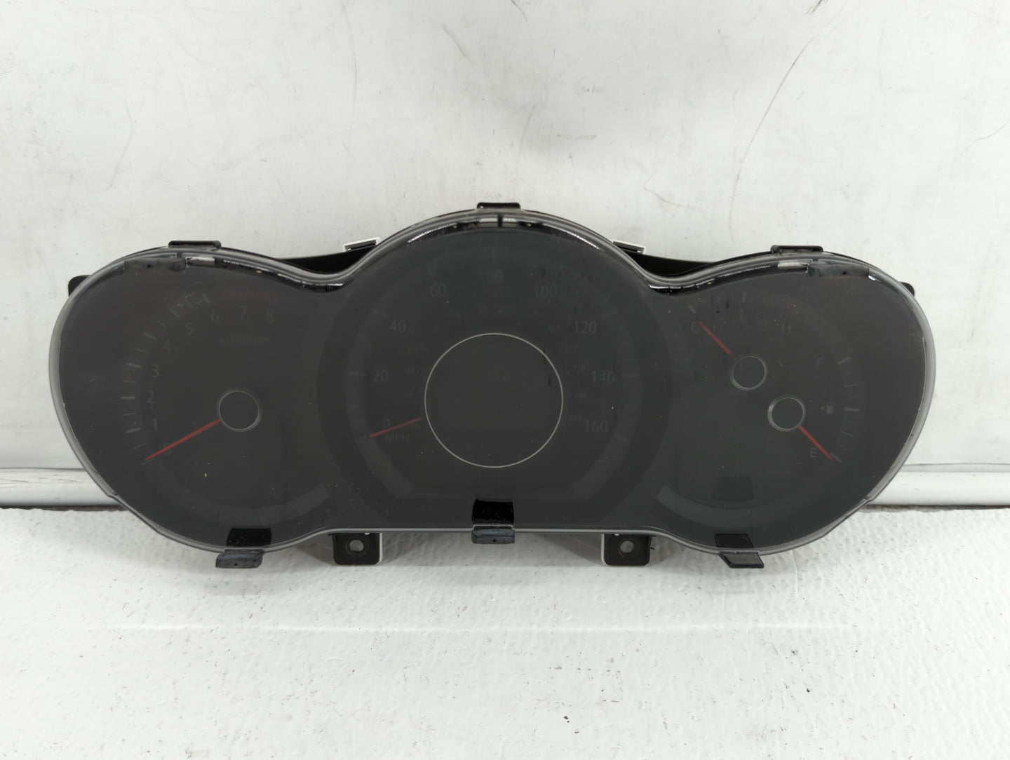 2011 Kia Optima Instrument Cluster Speedometer Gauges P/N:94001-2T310 Fits OEM Used Auto Parts - Oemusedautoparts1.com