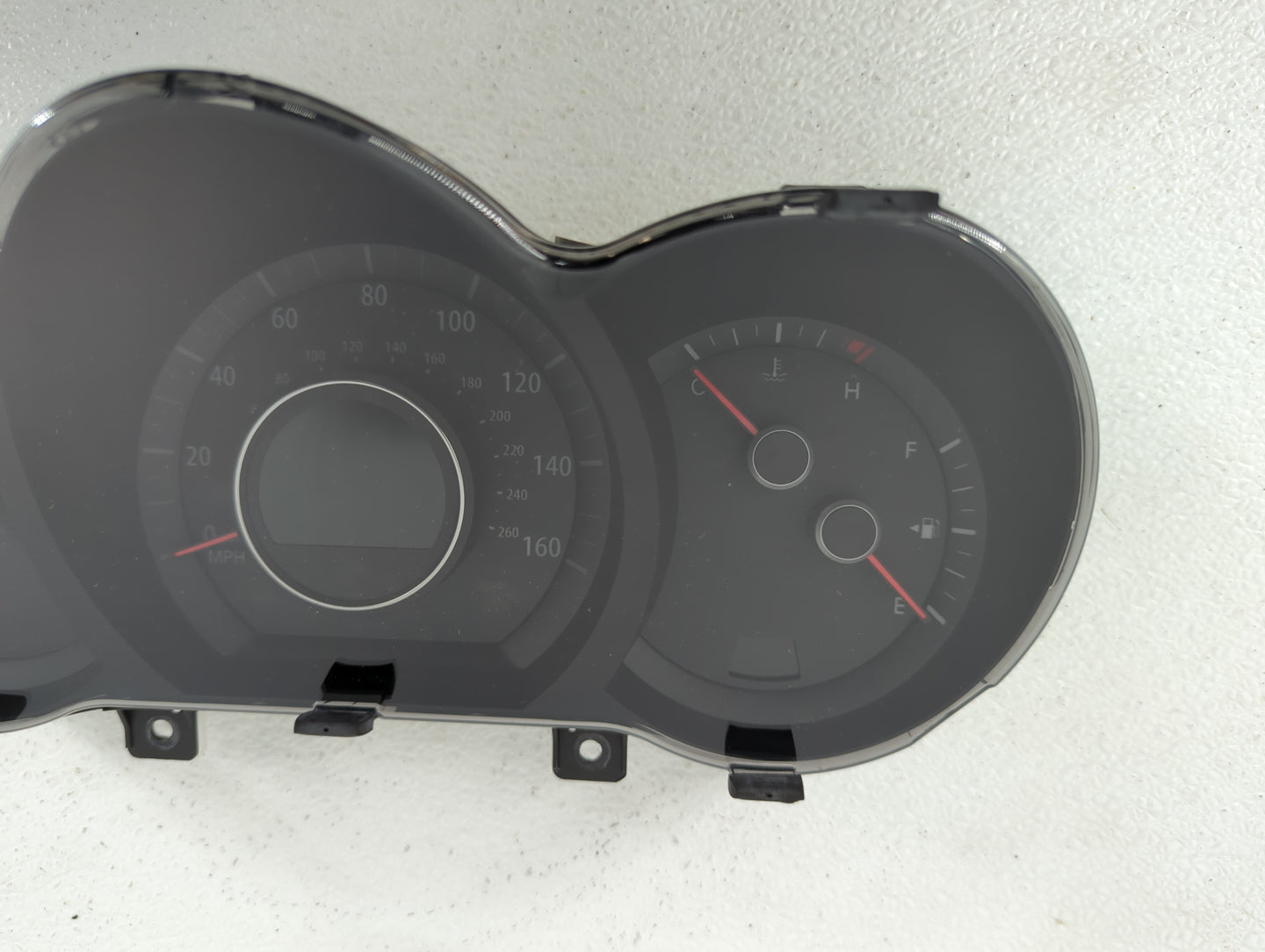 2011 Kia Optima Instrument Cluster Speedometer Gauges P/N:94001-2T340 Fits OEM Used Auto Parts - Oemusedautoparts1.com