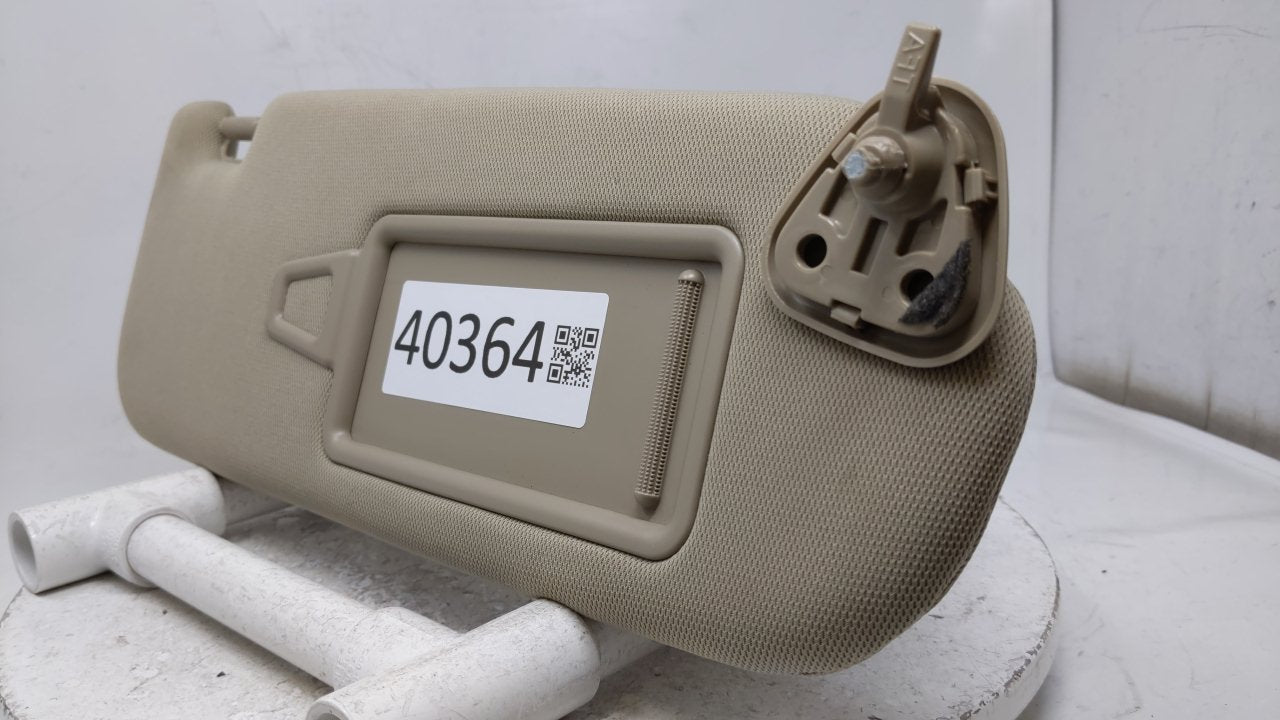 2011 Kia Optima Sun Visor Shade Replacement Passenger Right Mirror Fits OEM Used Auto Parts - Oemusedautoparts1.com