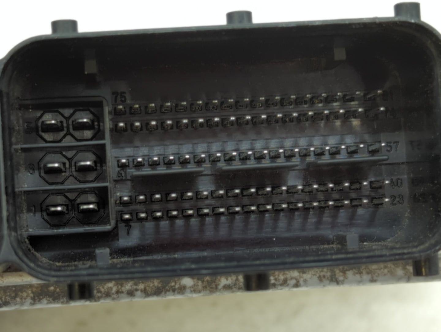 2011-2013 Kia Optima PCM Engine Control Computer ECU ECM PCU OEM P/N:39111-2G868 39101-2G686, 39111-2G877 Fits Fits 2011 201