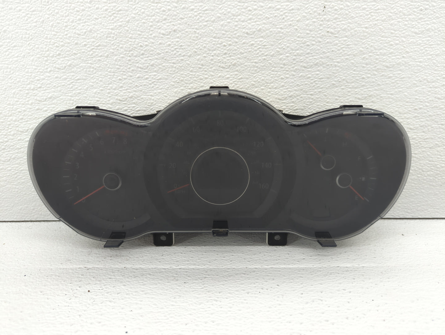 2011 Kia Optima Instrument Cluster Speedometer Gauges P/N:94001-2T310 Fits OEM Used Auto Parts - Oemusedautoparts1.com
