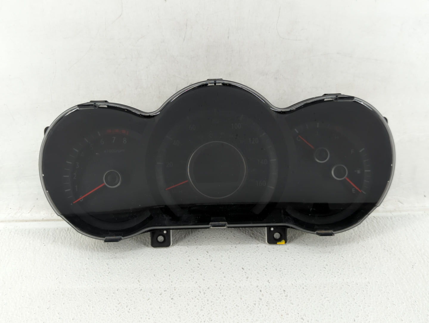 2011 Kia Optima Instrument Cluster Speedometer Gauges P/N:94001-2T320 Fits OEM Used Auto Parts - Oemusedautoparts1.com